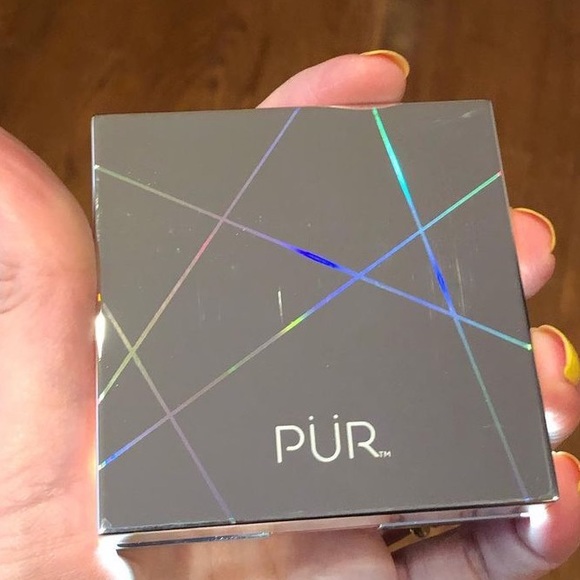 Pur Out of the Blue Light Up Blush Palette Ray of Light BNIB - Picture 10 of 16